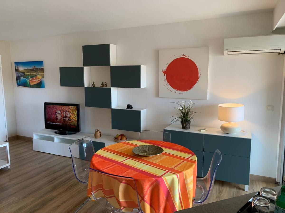 Les Pins Maritimes Appartamento Fréjus Esterno foto