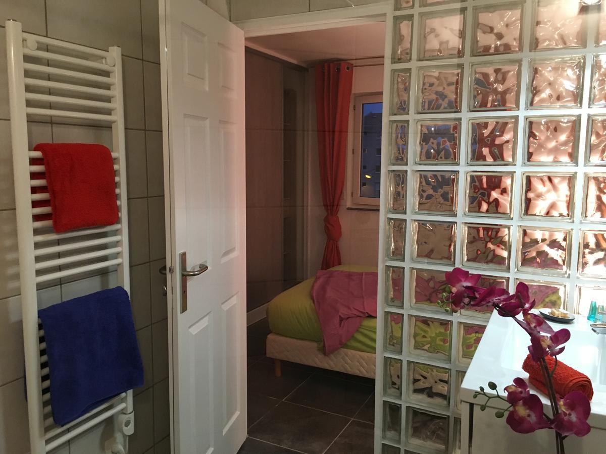 Les Pins Maritimes Appartamento Fréjus Esterno foto