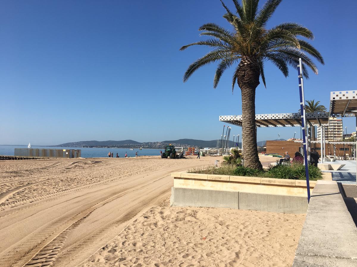 Les Pins Maritimes Appartamento Fréjus Esterno foto
